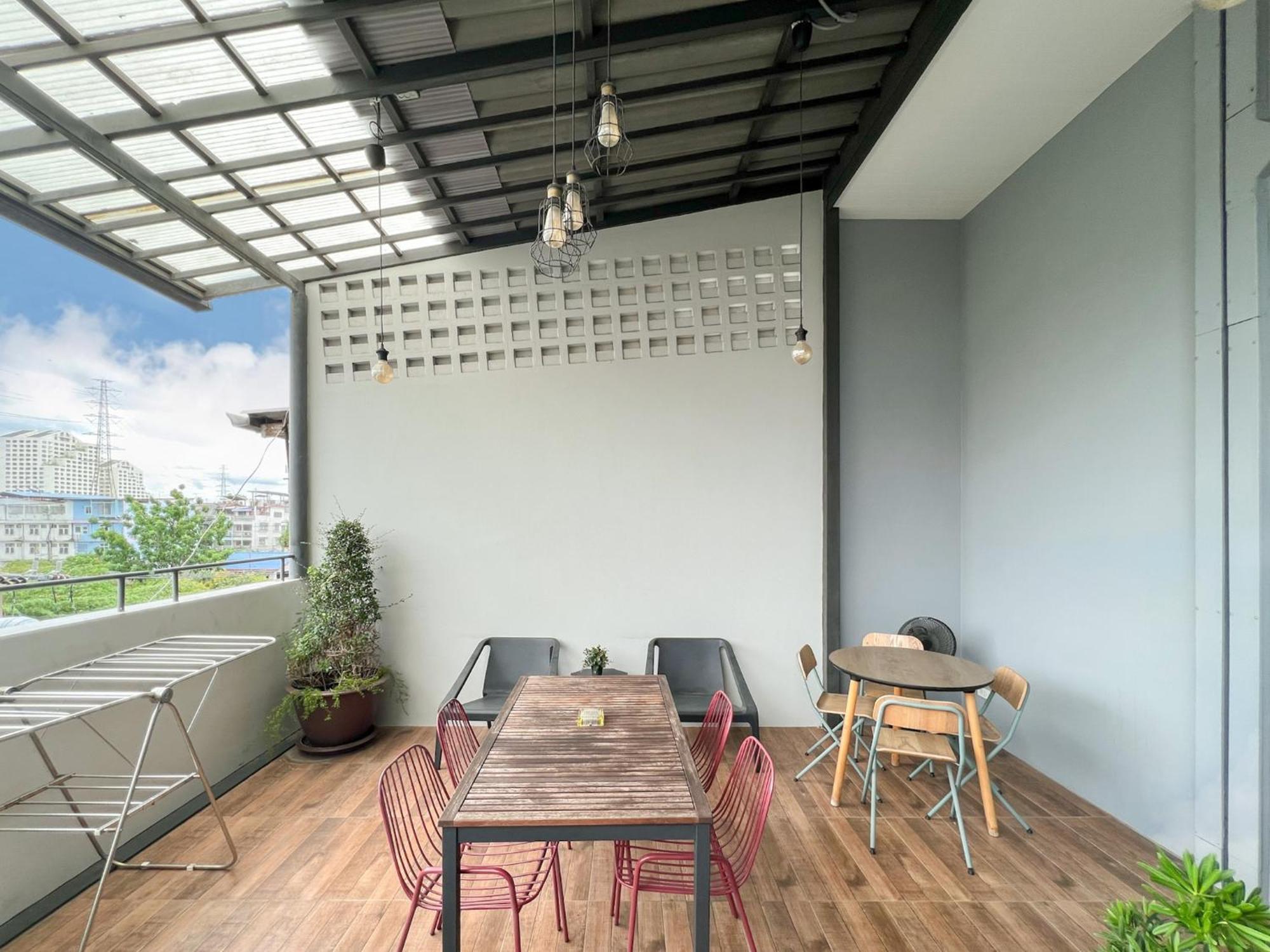 Neveu Premier Residence : Ratchada Μπανγκόκ Εξωτερικό φωτογραφία