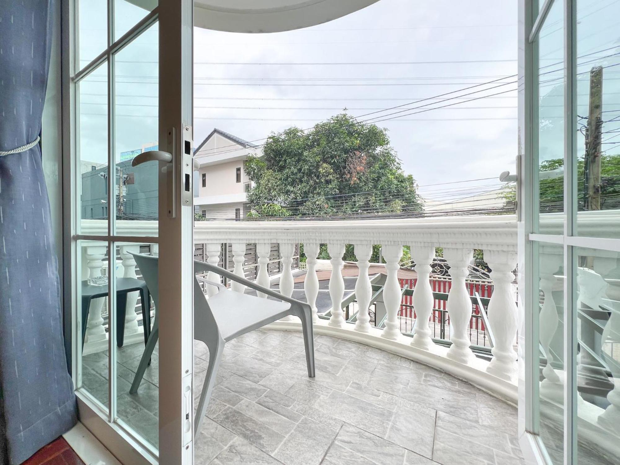 Neveu Premier Residence : Ratchada Μπανγκόκ Εξωτερικό φωτογραφία