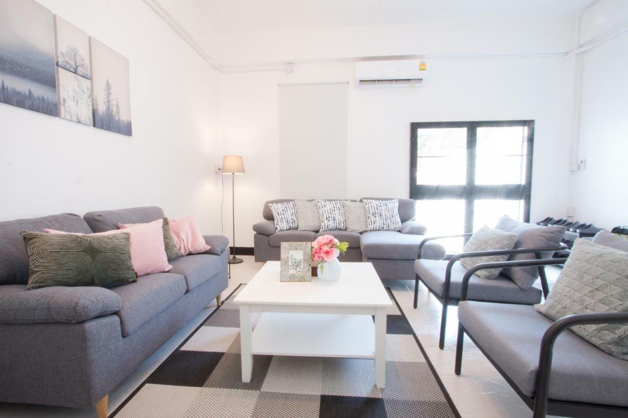 Neveu Premier Residence : Ratchada Μπανγκόκ Εξωτερικό φωτογραφία